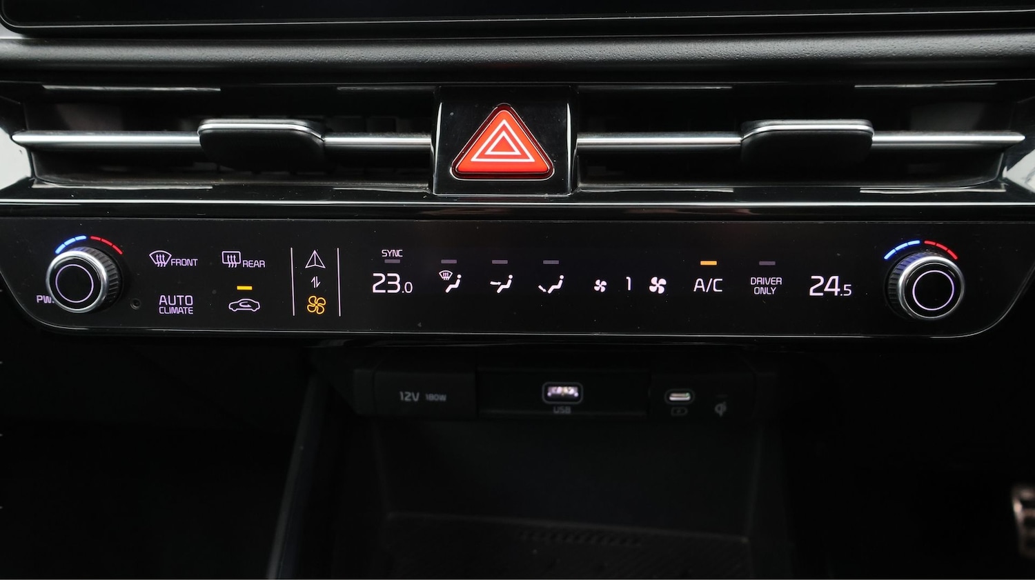 Used Kia Niro 2023 for sale - 77934872: Photo 12