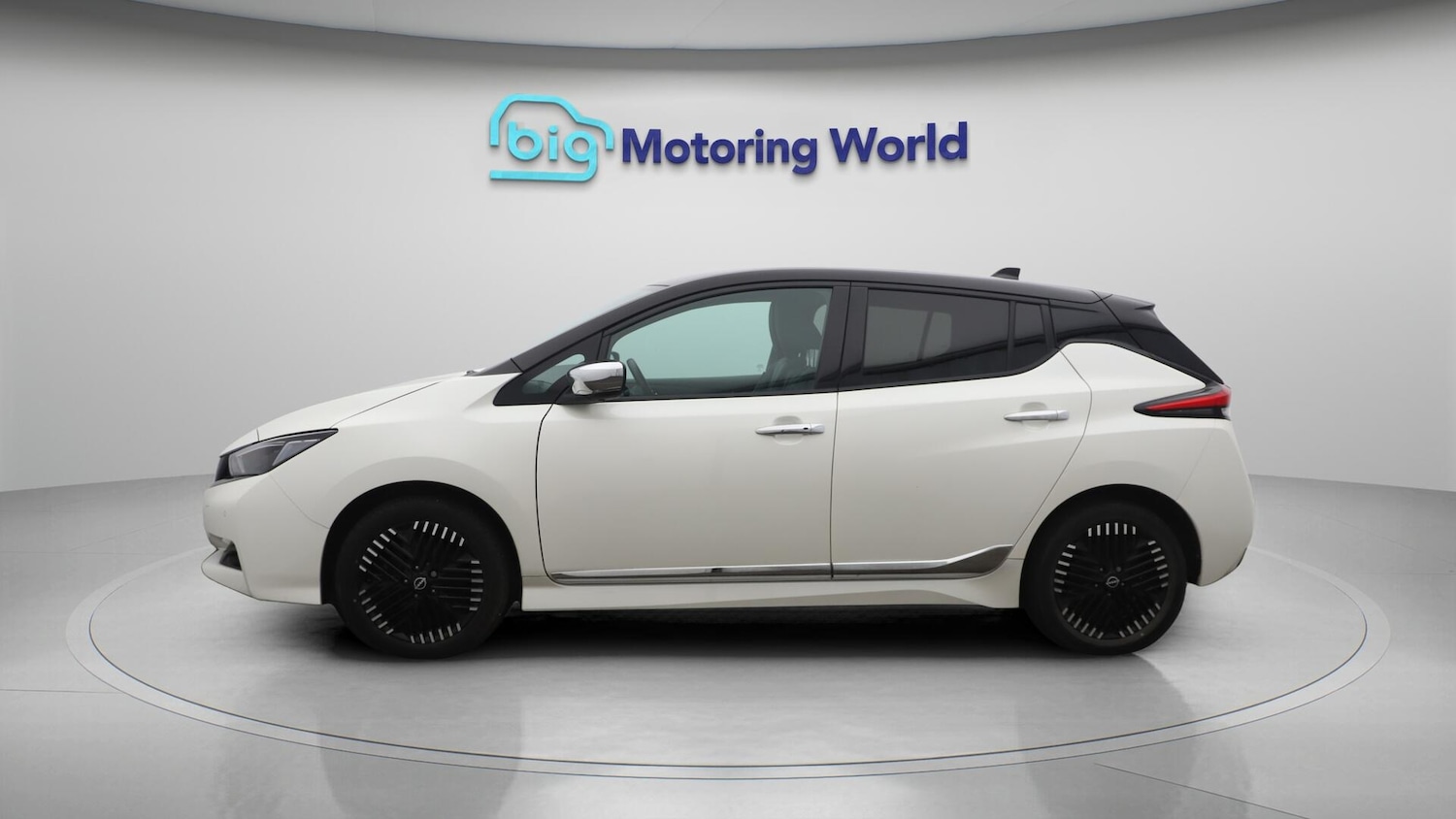 Used Nissan Leaf 2022 for sale - 76349557: Photo 5