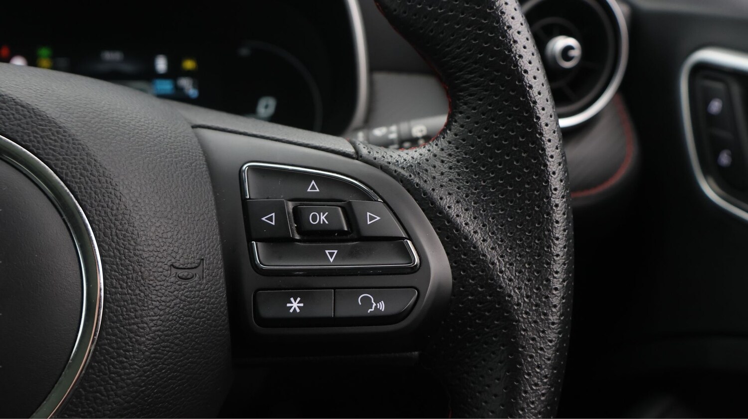 Used MG MG ZS 2024 for sale - 77258458: Photo 25