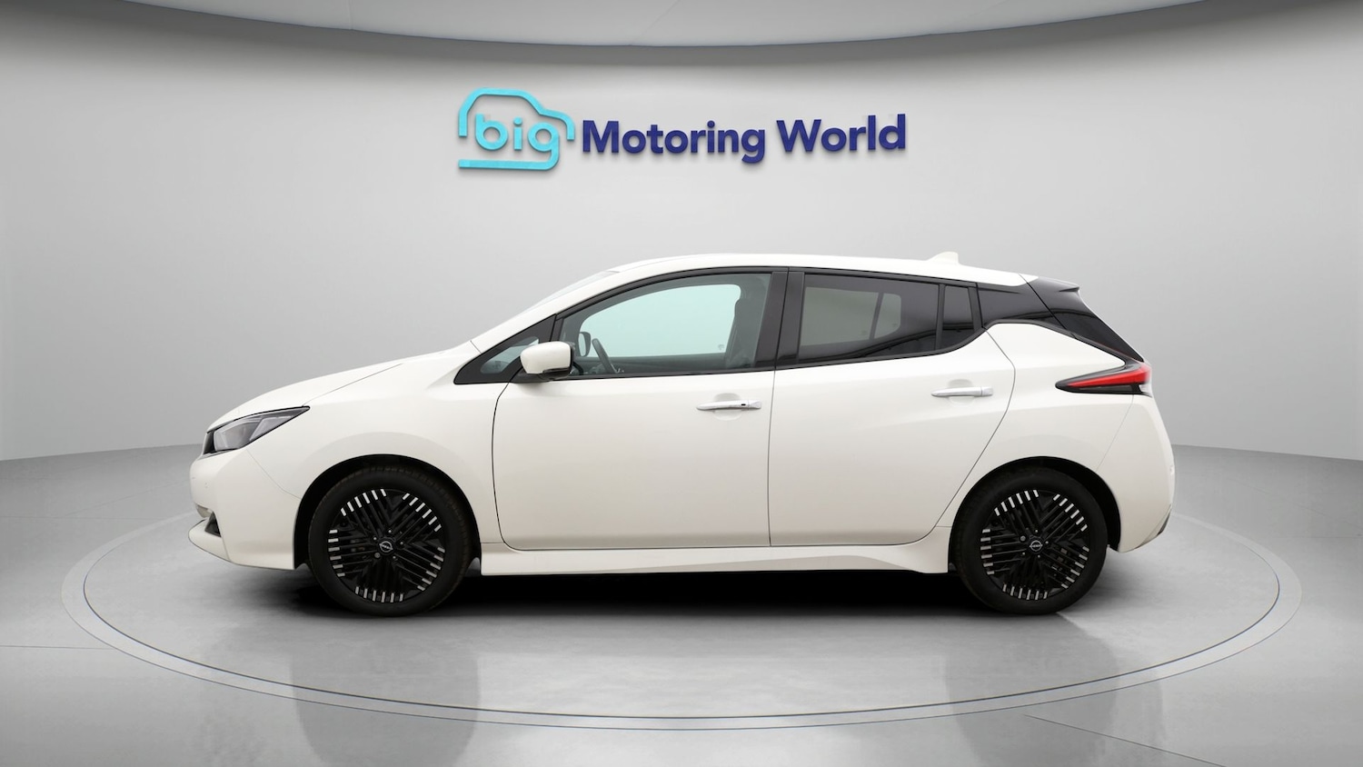 Used Nissan Leaf 2023 for sale - 77606286: Photo 4