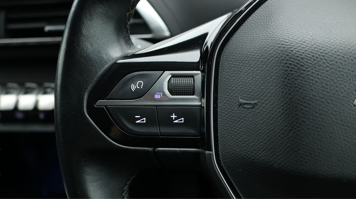 Used Peugeot 5008 2022 for sale - 77181596: Photo 21