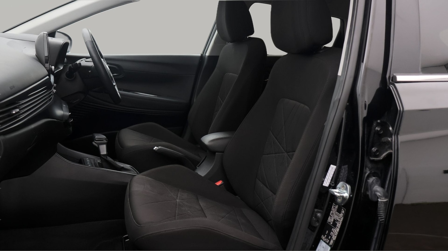 Used Hyundai BAYON 2023 for sale - 77460463: Photo 14