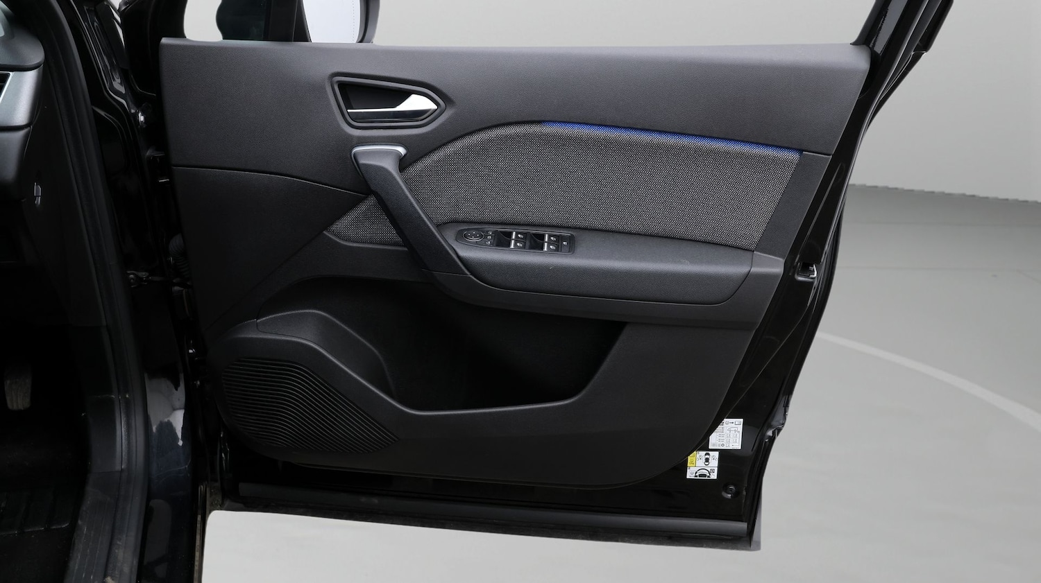 Used Renault Captur 2025 for sale - 77337830: Photo 15