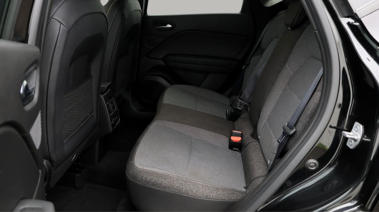 Used Renault Captur 2025 for sale - 77337830: Photo 16