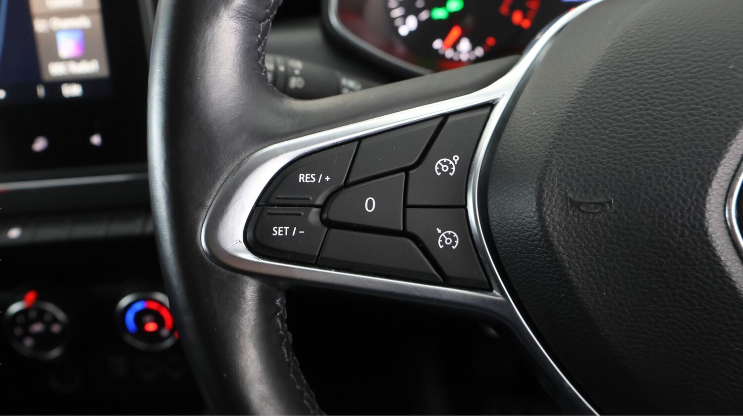 Used Renault Clio 2020 for sale - 77662024: Photo 20