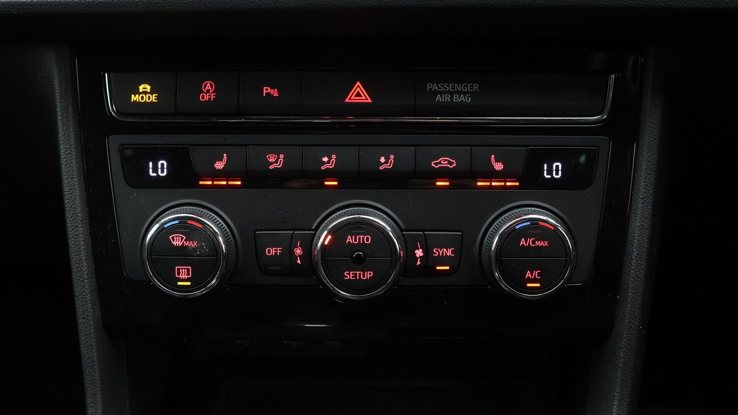 Used SEAT Leon 2020 for sale - 77248064: Photo 12