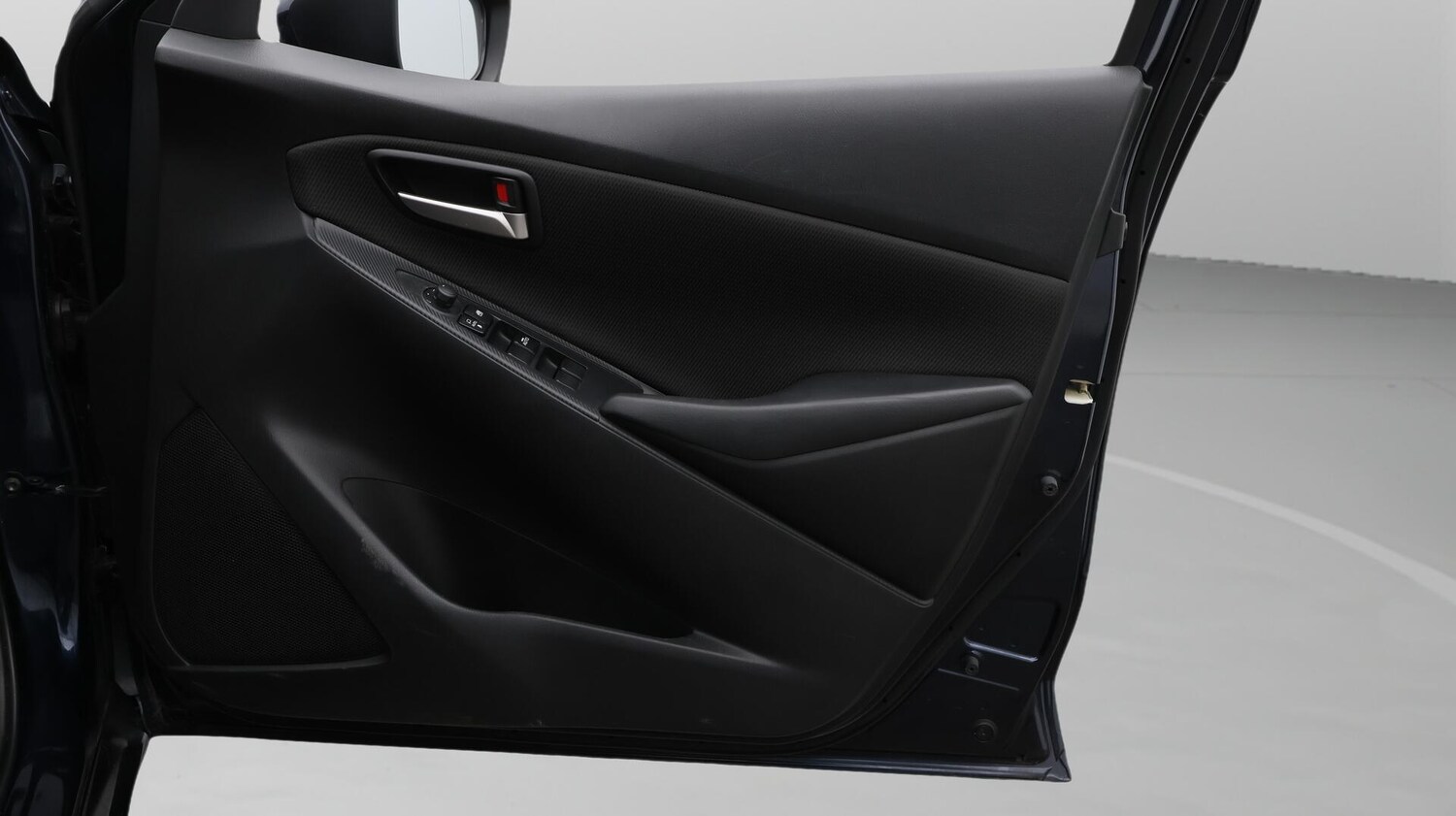 Used Mazda Mazda2 2022 for sale - 76701755: Photo 16