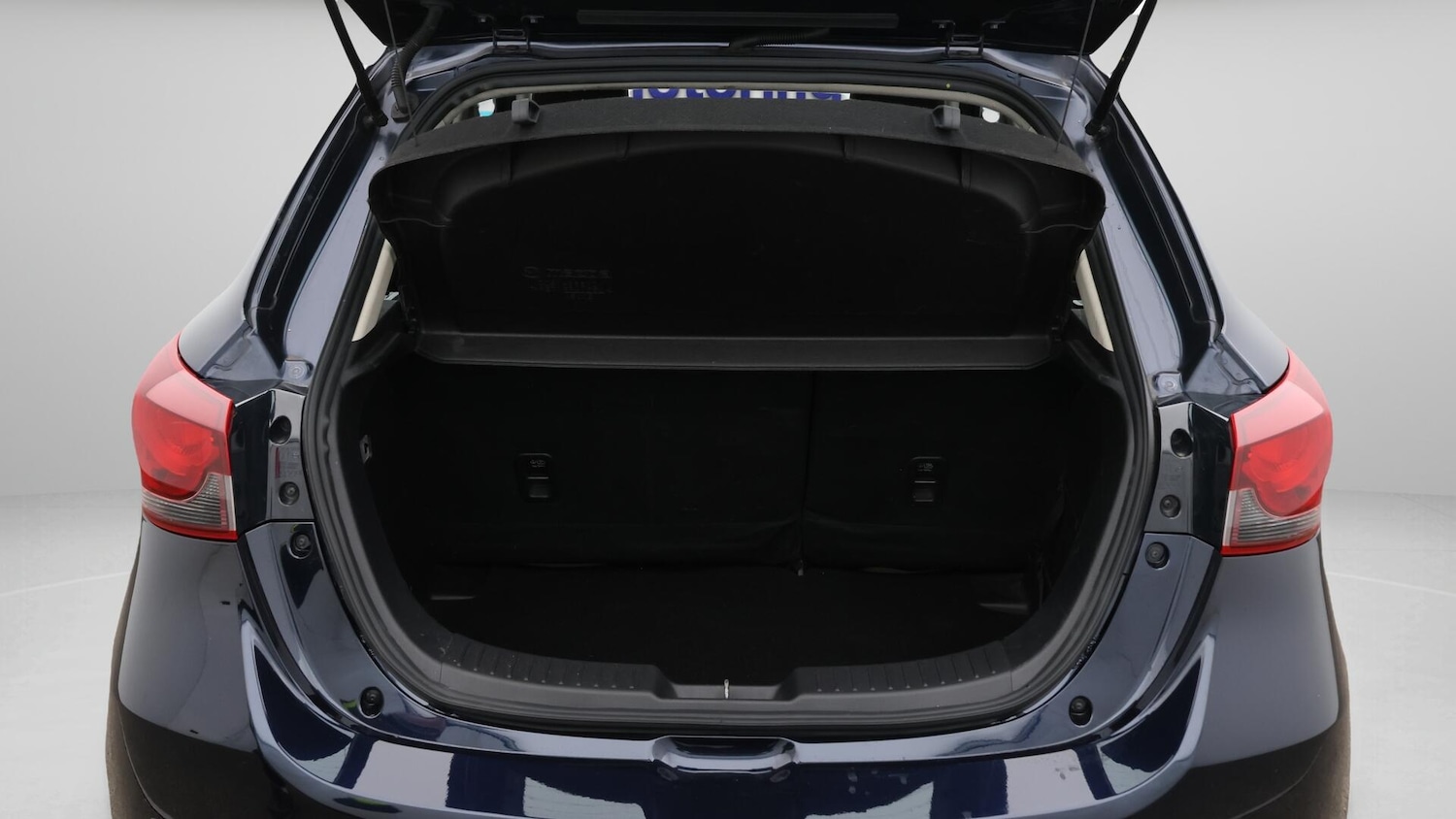 Used Mazda Mazda2 2022 for sale - 76701755: Photo 18