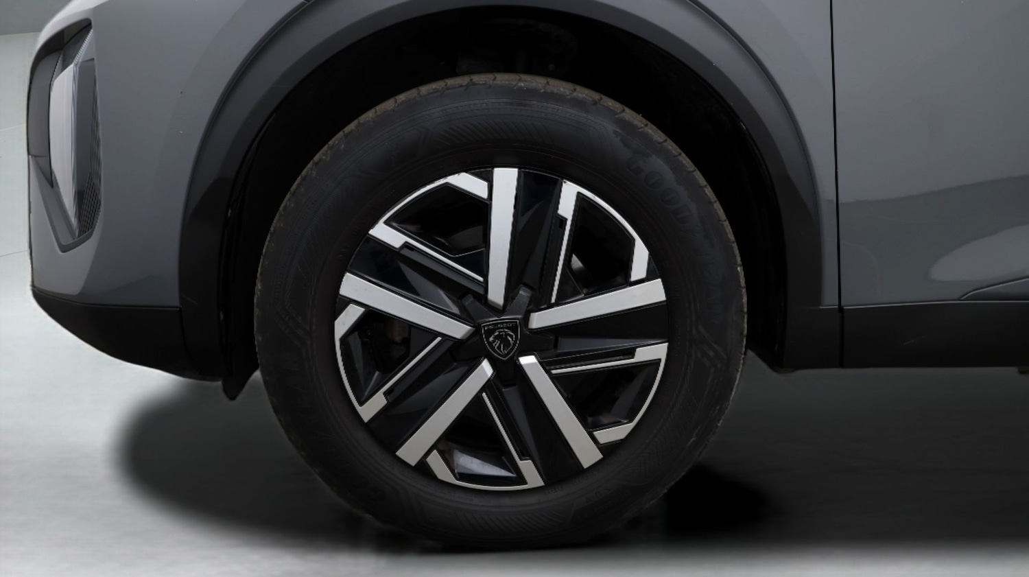 Used Peugeot 2008 2023 for sale - 78063928: Photo 18