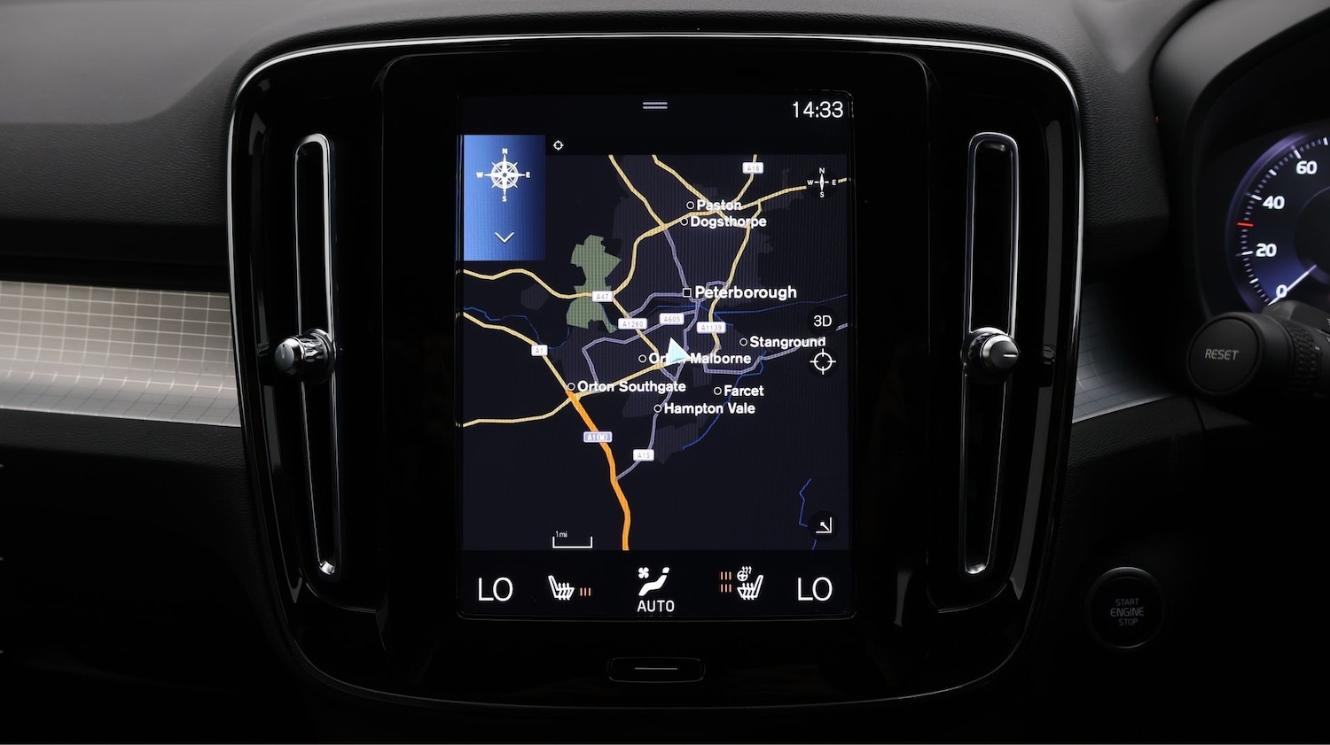 Used Volvo XC40 2023 for sale - 77589955: Photo 11