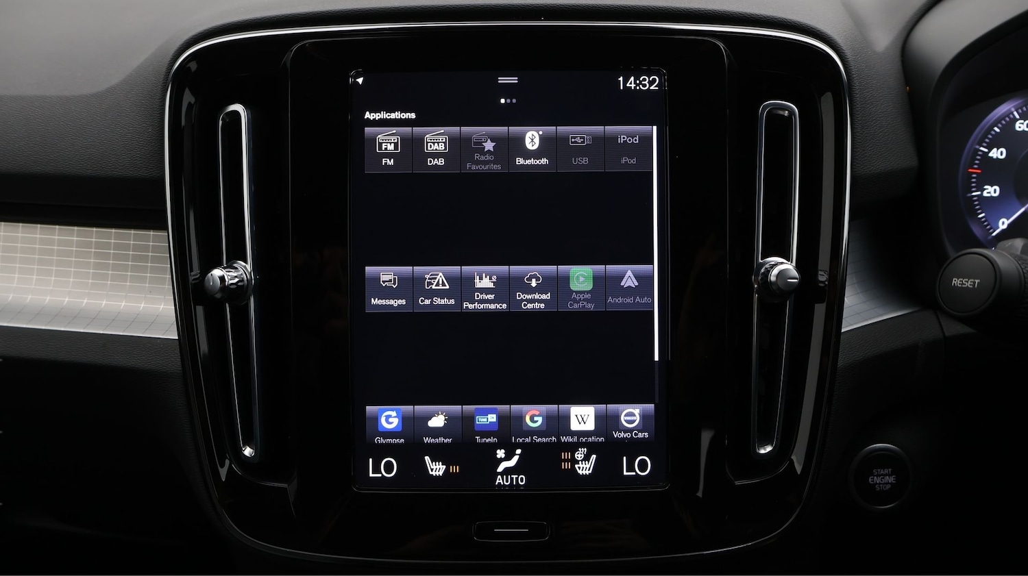 Used Volvo XC40 2023 for sale - 77589955: Photo 24