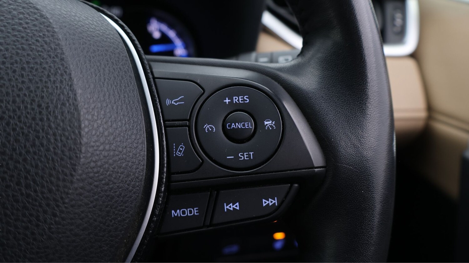 Used Toyota RAV4 2021 for sale - 77581008: Photo 26