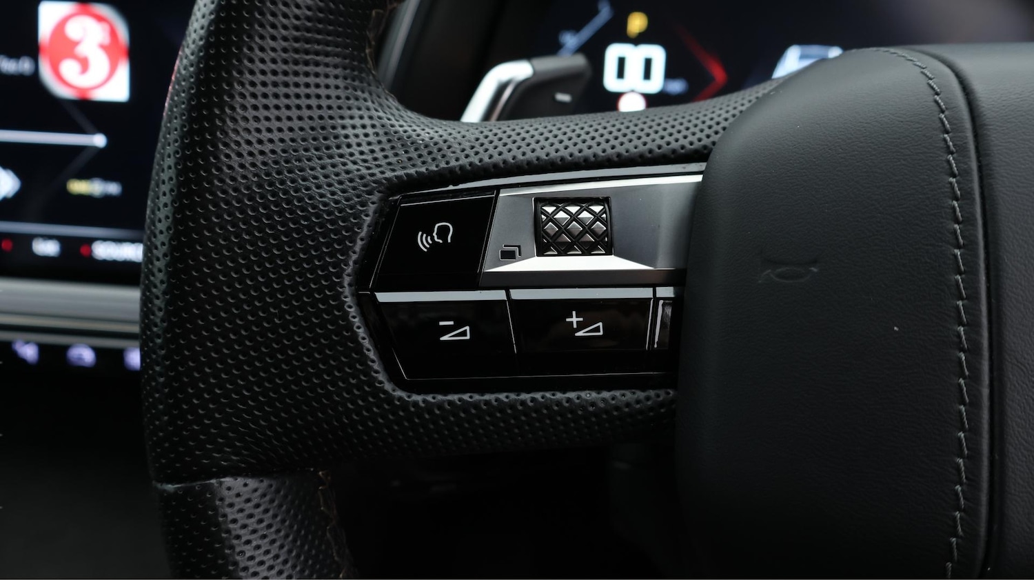 Used DS Automobiles DS 7 Crossback 2022 for sale - 76151224: Photo 25