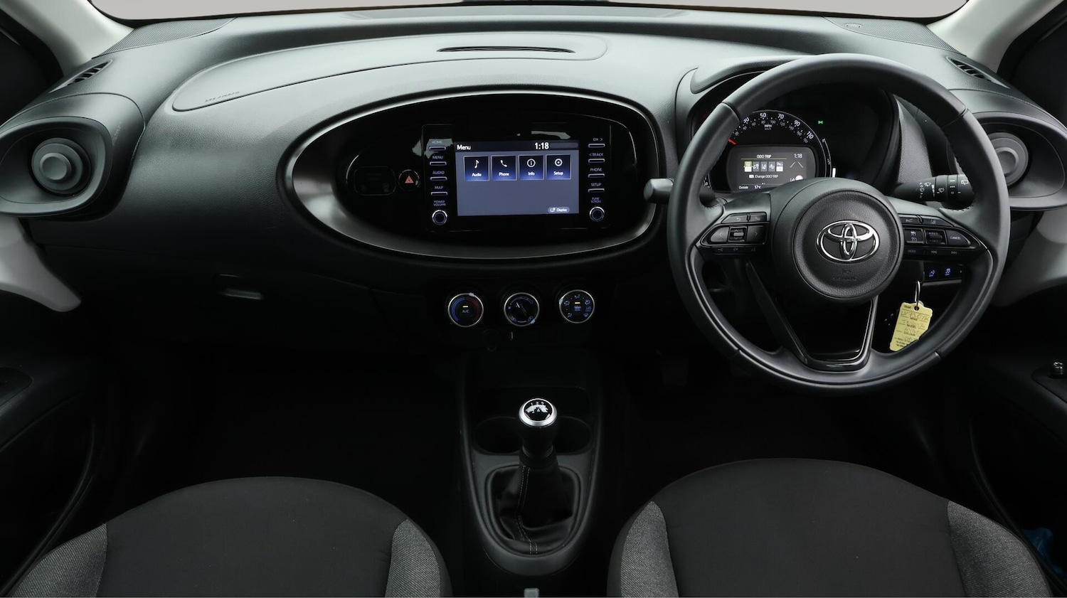 Used Toyota Aygo X 2023 for sale - 76432309: Photo 14