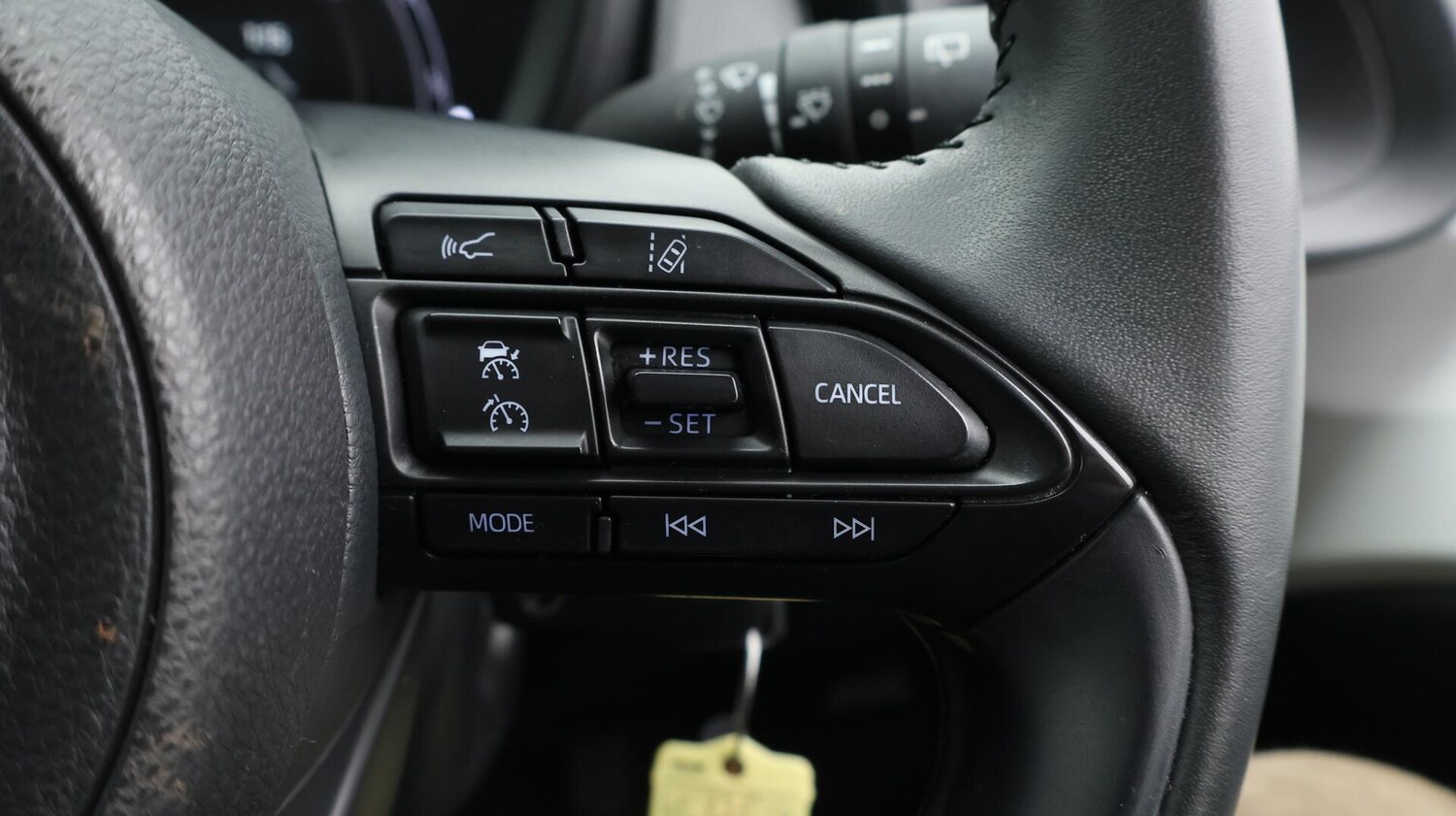 Used Toyota Aygo X 2023 for sale - 76432309: Photo 25