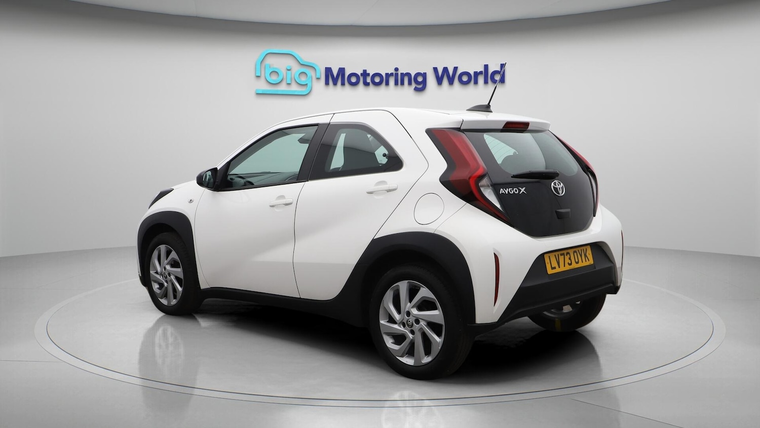 Used Toyota Aygo X 2023 for sale - 76432309: Photo 6