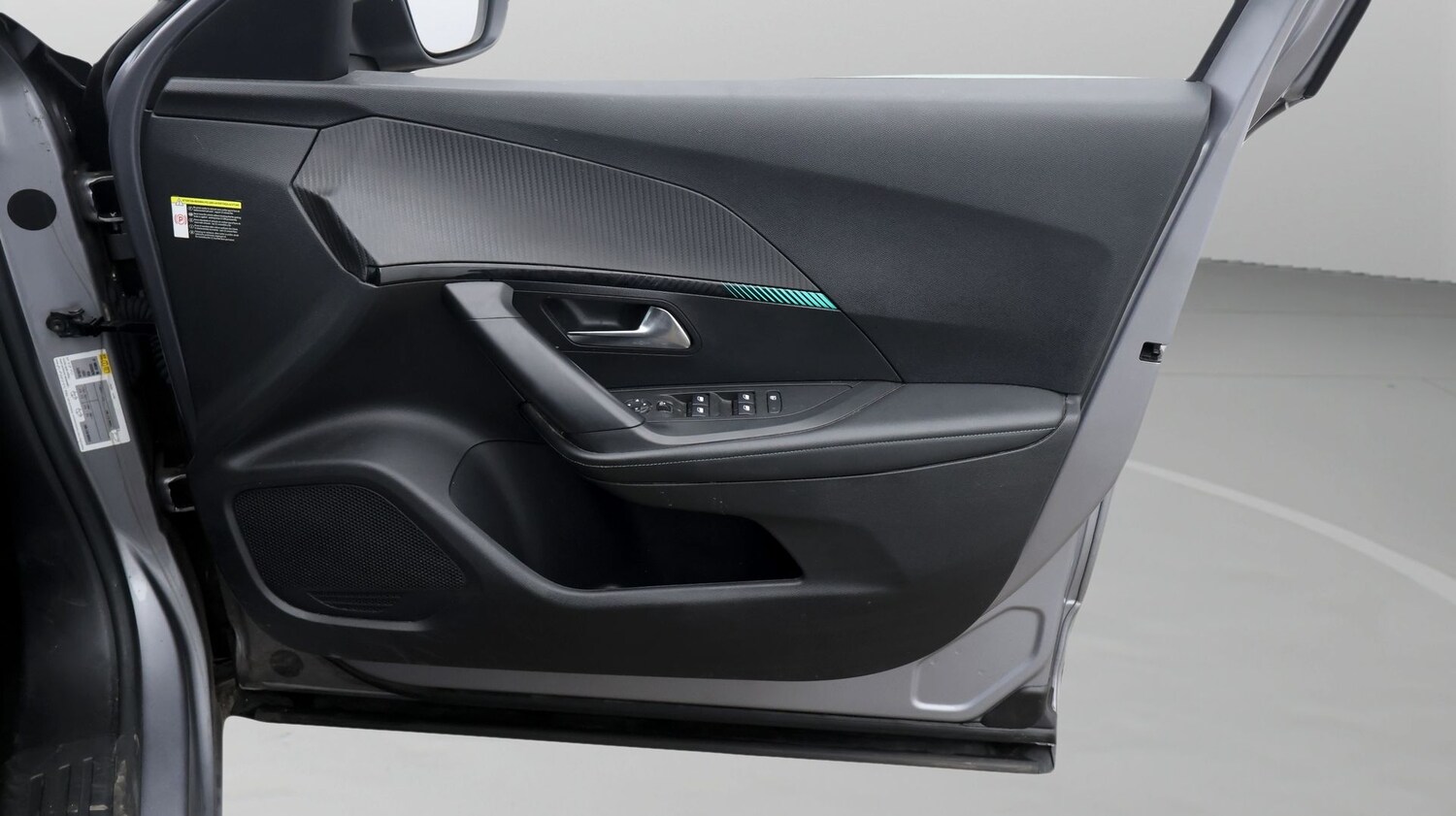 Used Peugeot 2008 2021 for sale - 77181645: Photo 15