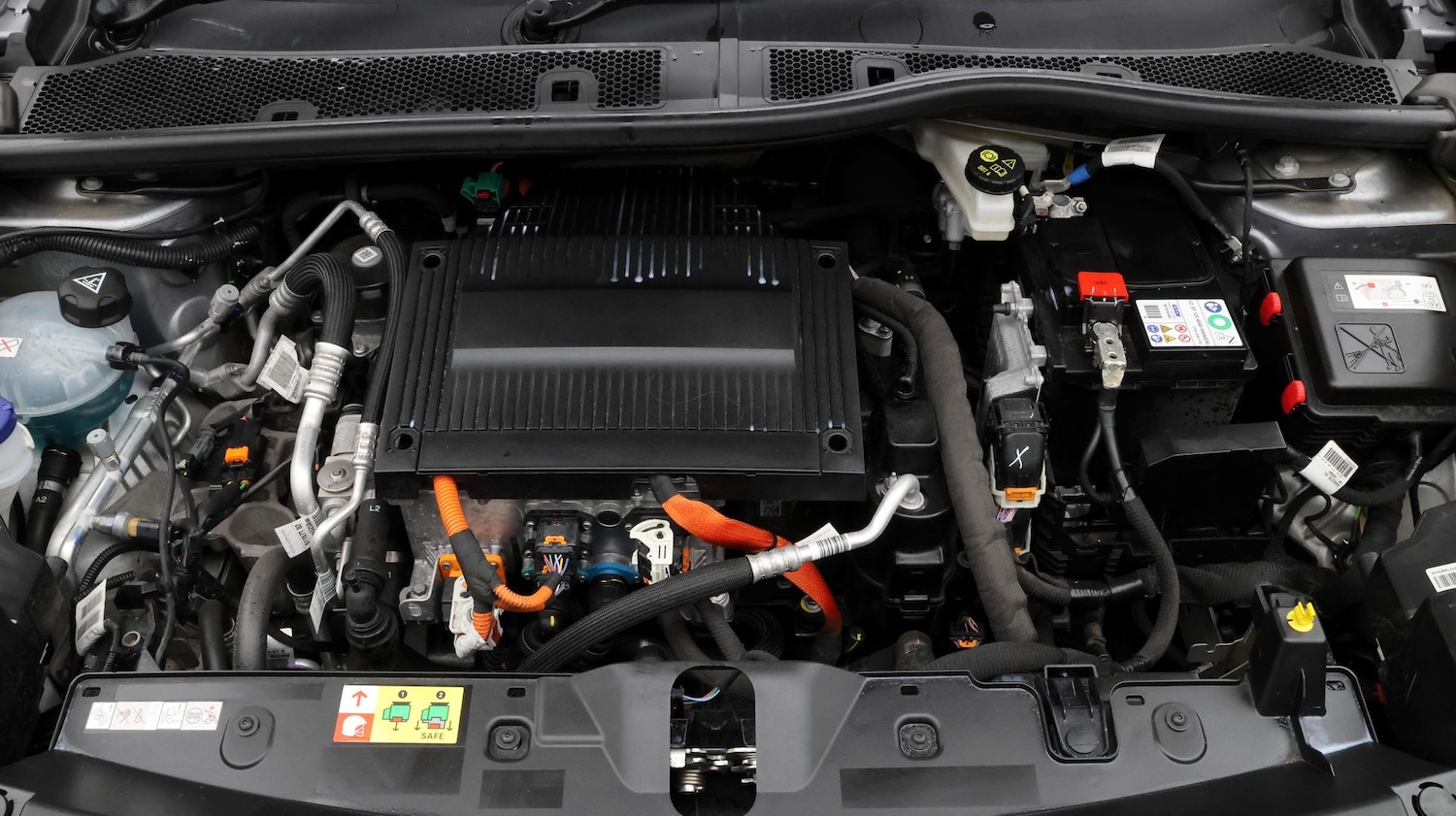 Used Peugeot 2008 2023 for sale - 77640295: Photo 19