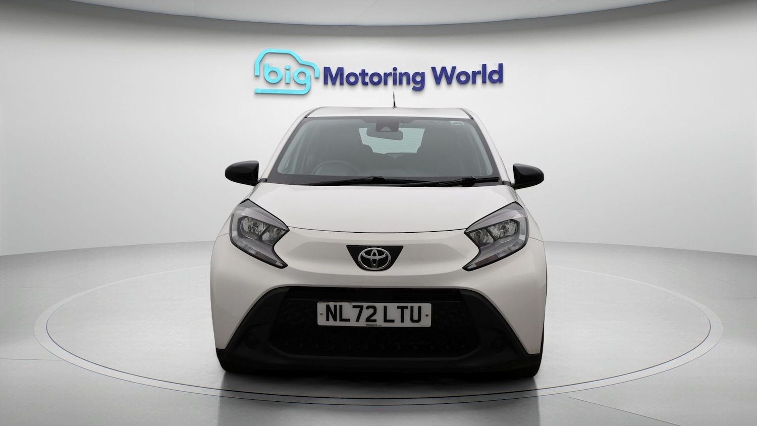 Used Toyota Aygo X for sale - 77974113: Photo 2