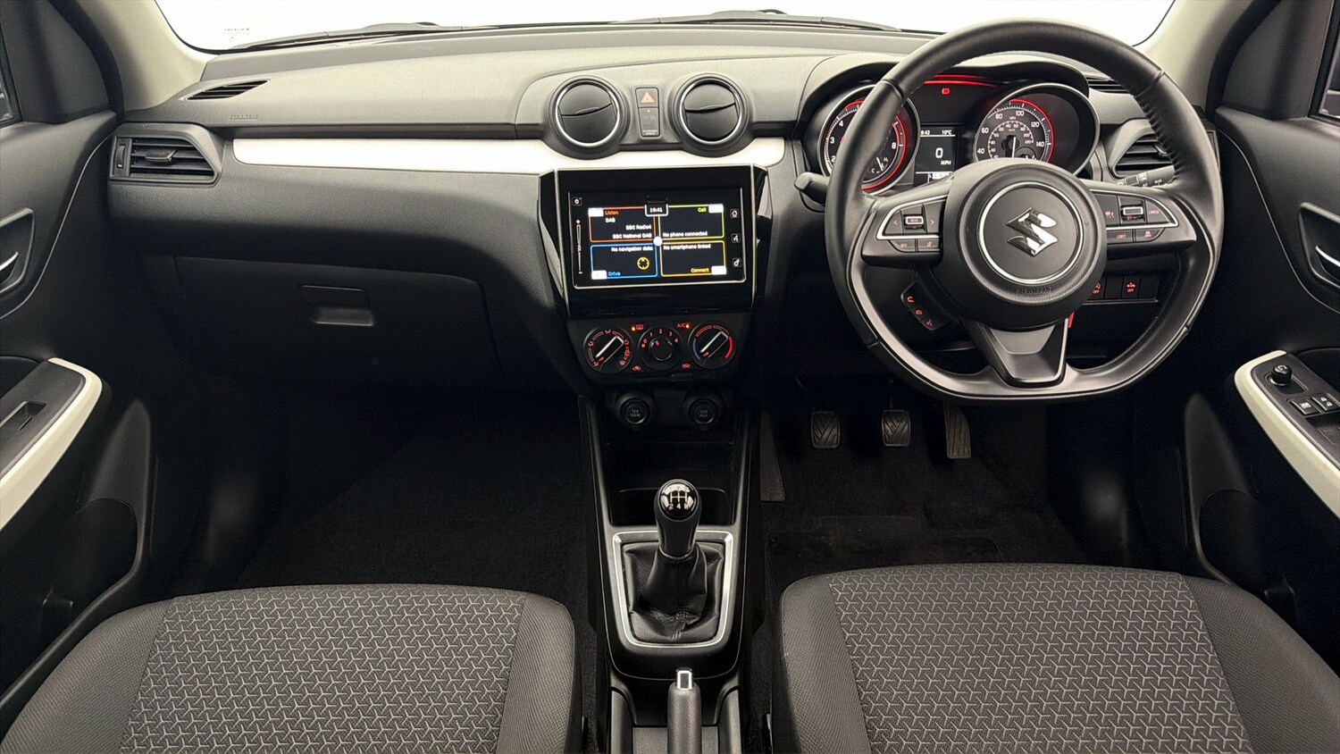 Used Suzuki Swift 2023 for sale - 77813000: Photo 12