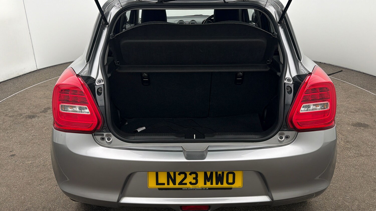 Used Suzuki Swift 2023 for sale - 77813000: Photo 16