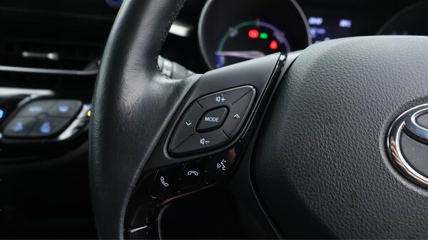 Used Toyota C-HR 2021 for sale - 75622888: Photo 28