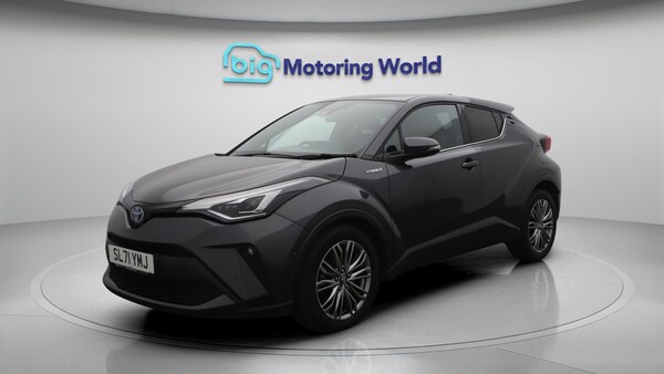 Used Toyota C-HR 2021 for sale - 75622888: Photo 4