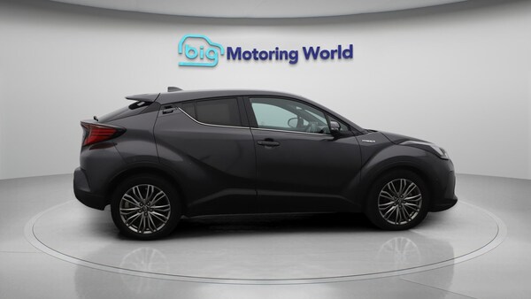 Used Toyota C-HR 2021 for sale - 75622888: Photo 9