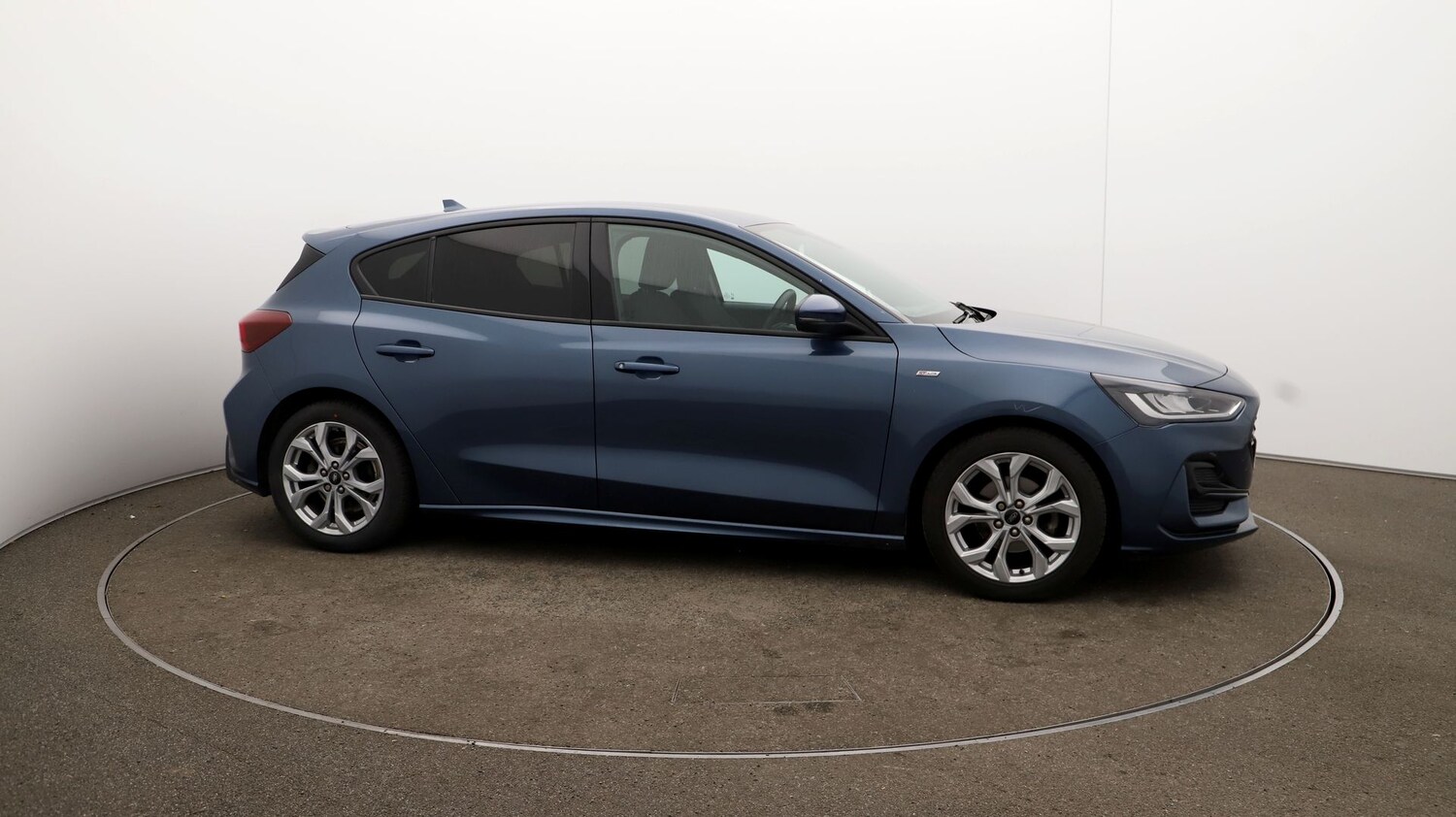 Used Ford Focus for sale - 76810418: Photo 40