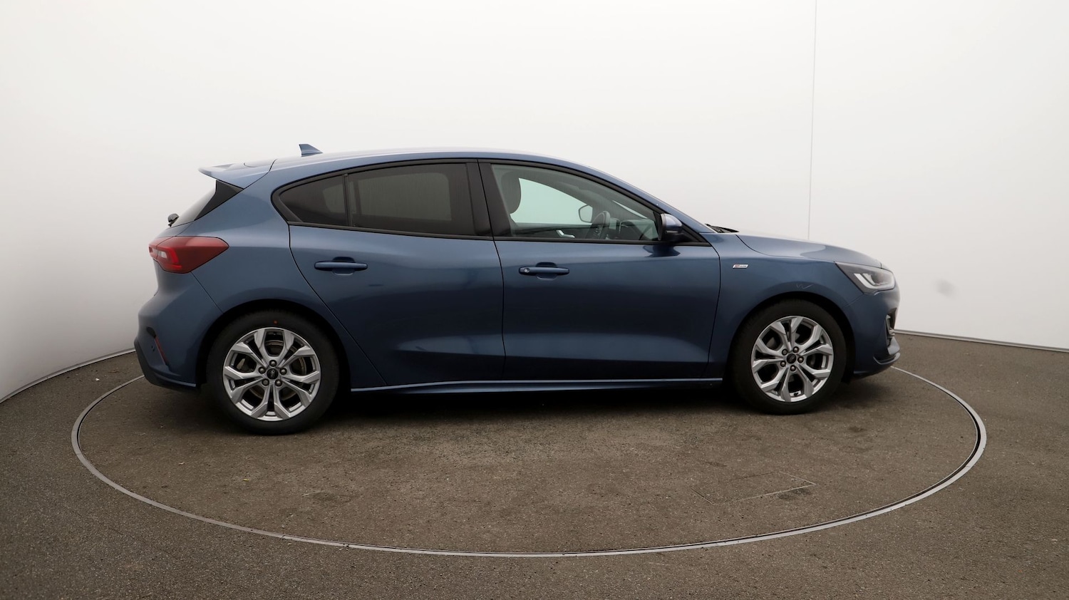 Used Ford Focus for sale - 76810418: Photo 42