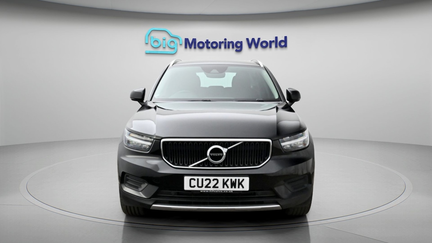 Used Volvo XC40 2022 for sale - 77962459: Photo 2