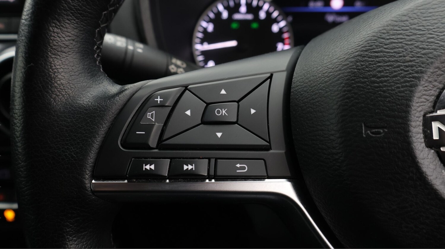 Used Nissan Juke 2023 for sale - 77558437: Photo 23