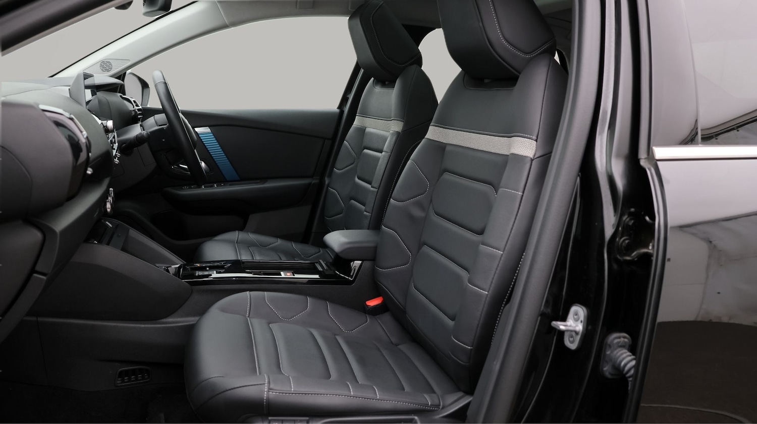 Used Citroen e-C4 X 2023 for sale - 77530099: Photo 14