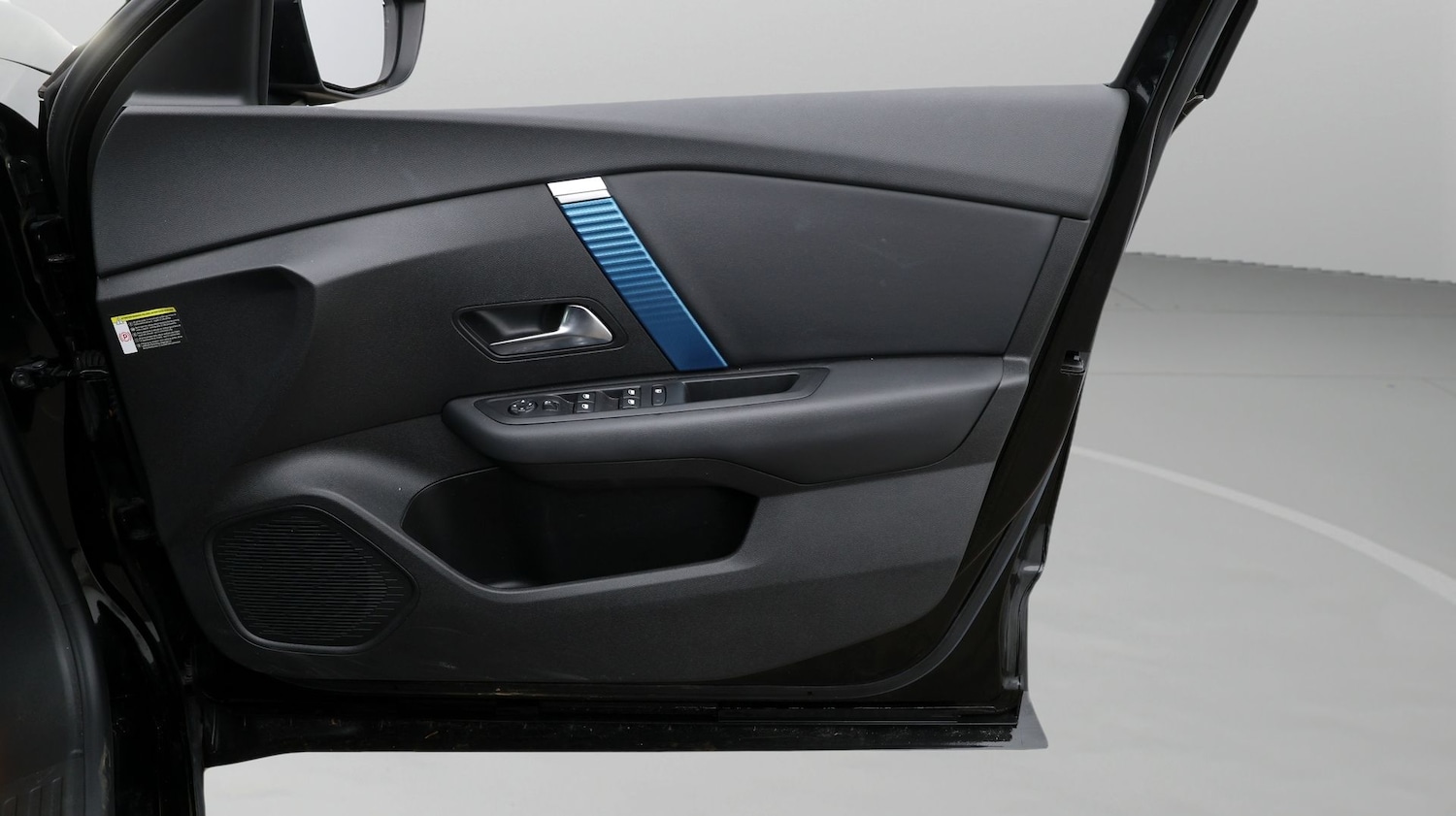 Used Citroen e-C4 X 2023 for sale - 77530099: Photo 15