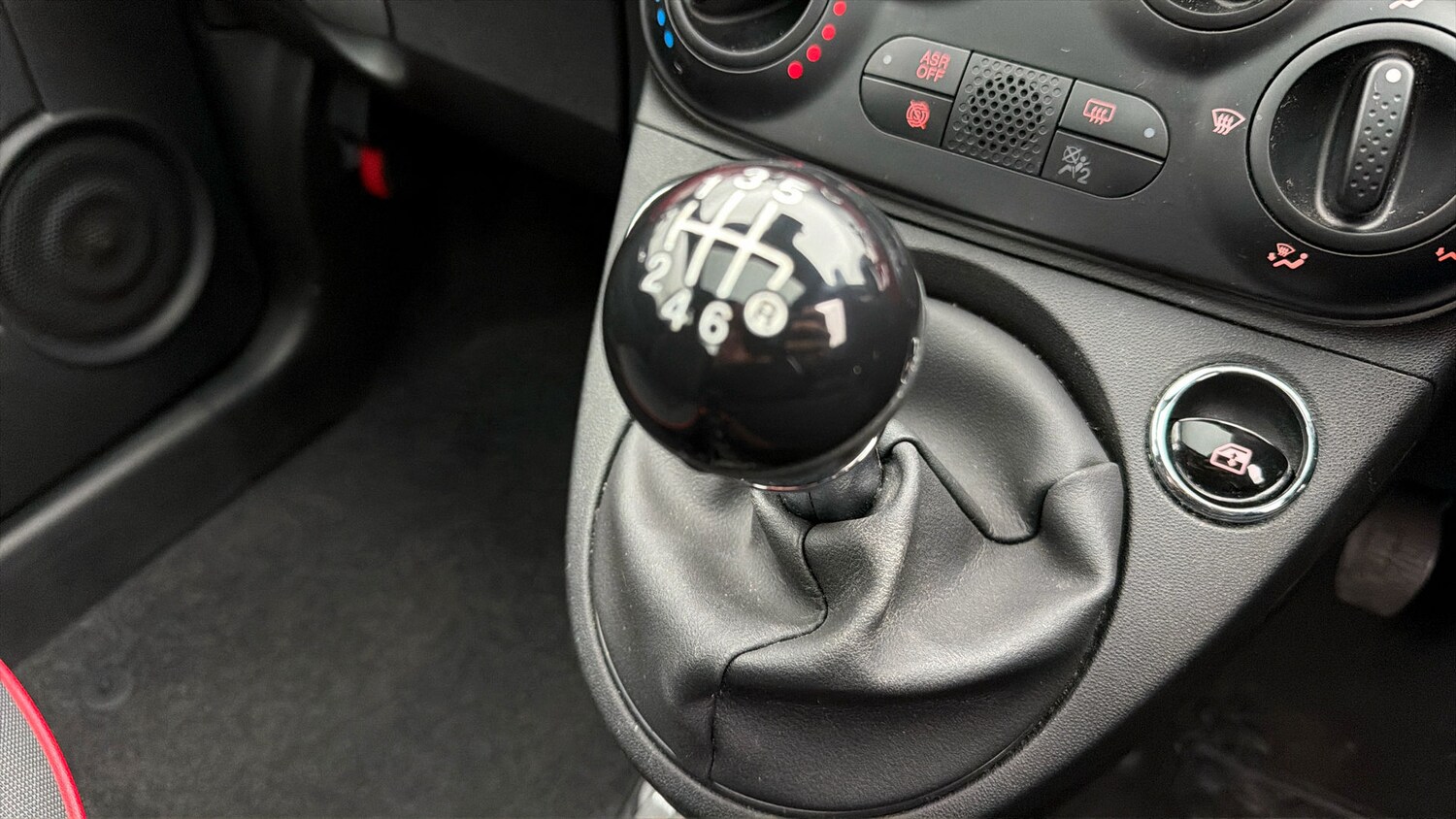 Used Fiat 500 2023 for sale - 78109064: Photo 24