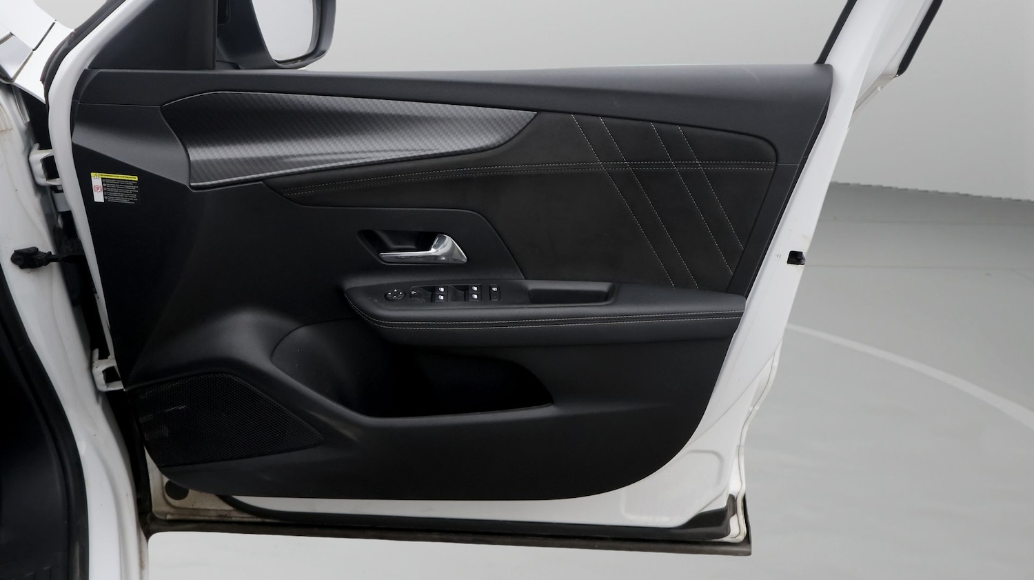 Used Vauxhall Mokka Electric for sale - 77573063: Photo 15