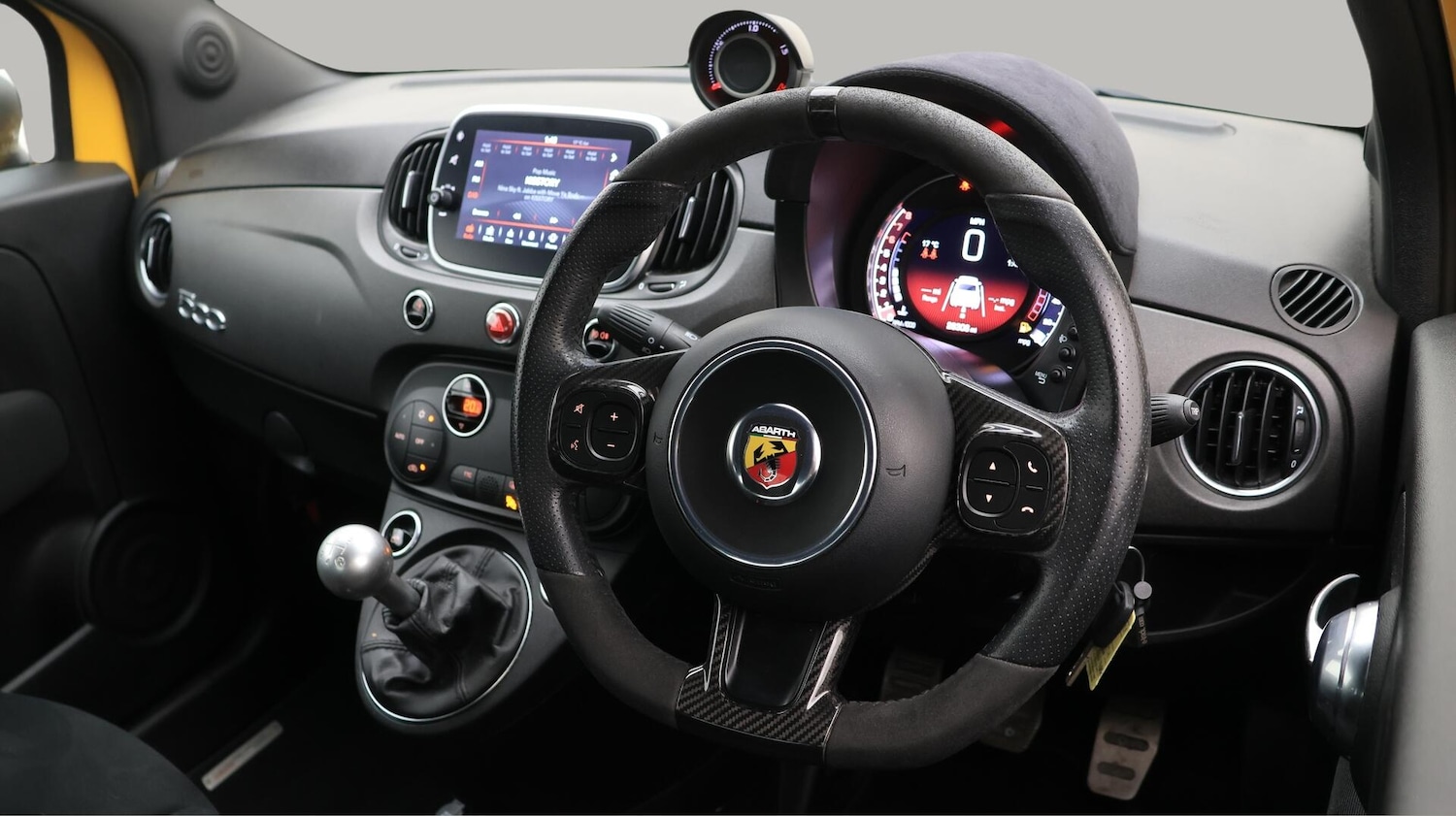 Used Abarth 595 2021 for sale - 76472369: Photo 10