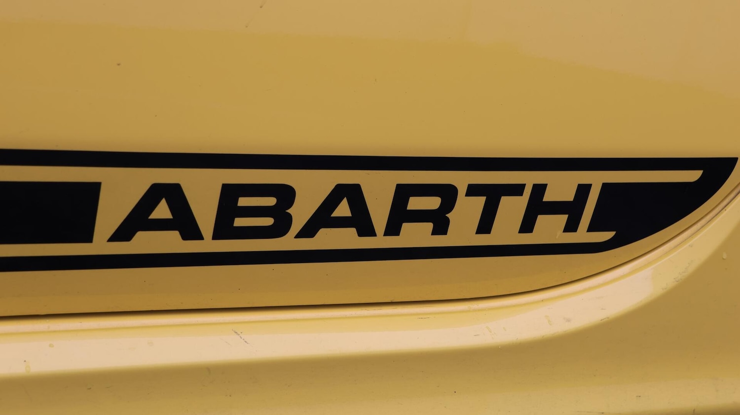 Used Abarth 595 2021 for sale - 76472369: Photo 21