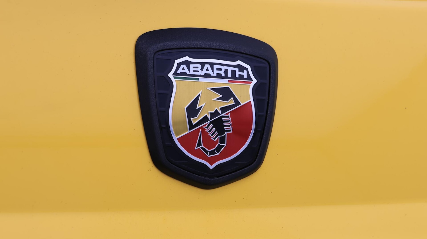 Used Abarth 595 2021 for sale - 76472369: Photo 23