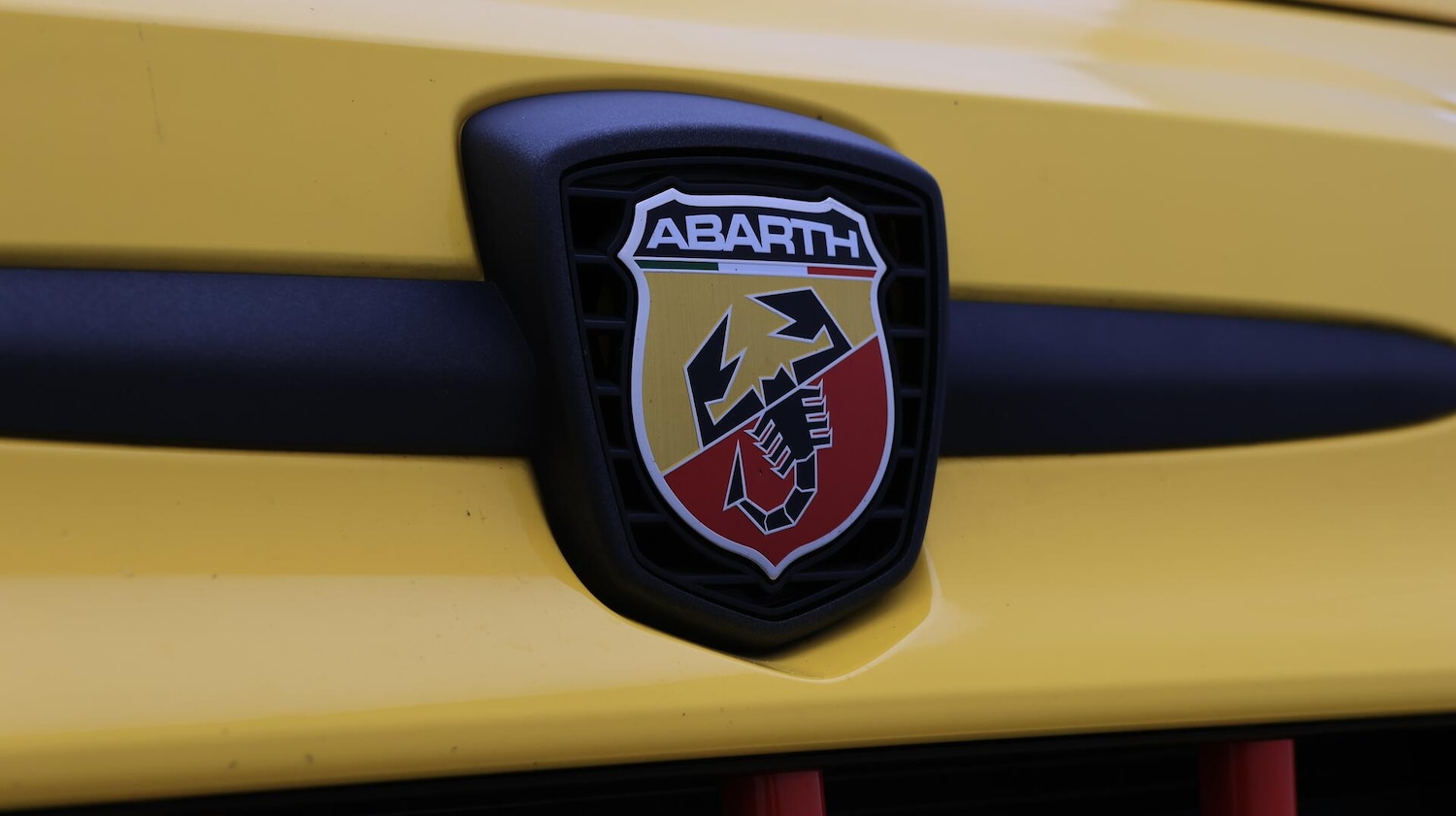 Used Abarth 595 2021 for sale - 76472369: Photo 24