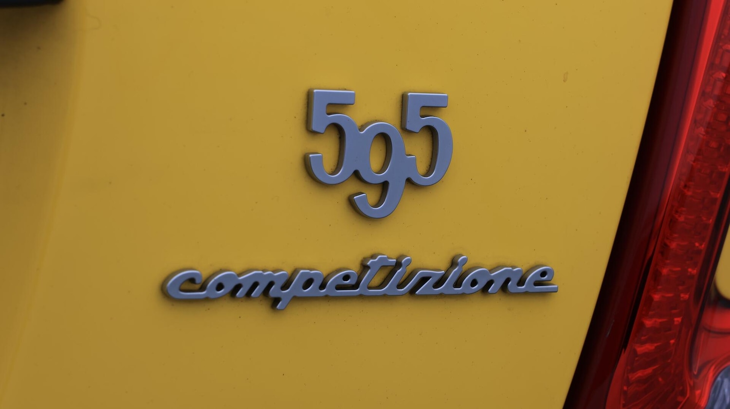 Used Abarth 595 2021 for sale - 76472369: Photo 25