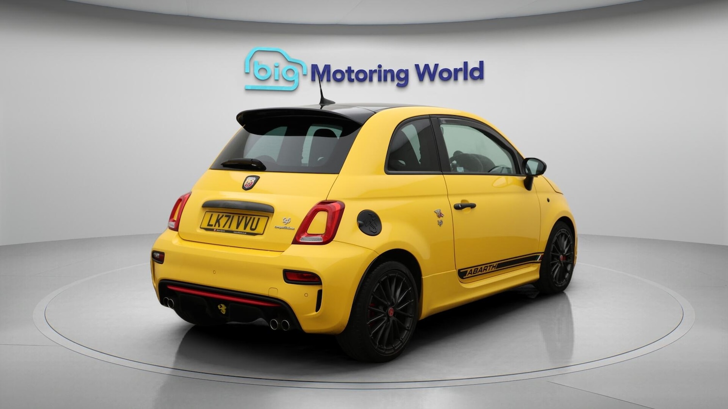 Used Abarth 595 2021 for sale - 76472369: Photo 8