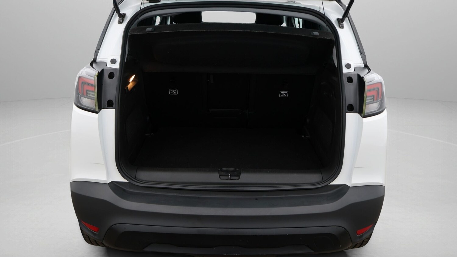 Used Vauxhall Crossland 2023 for sale - 77465523: Photo 17