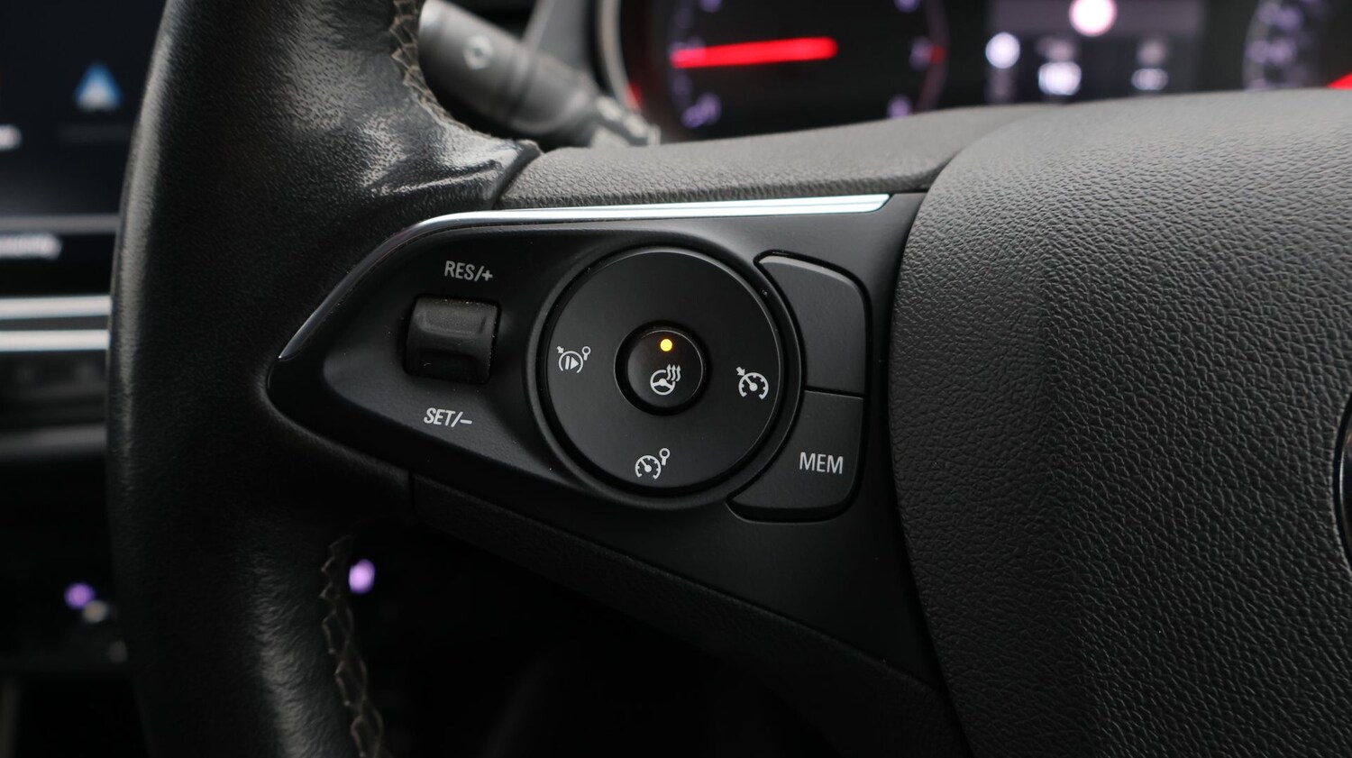 Used Vauxhall Crossland 2023 for sale - 77465523: Photo 22