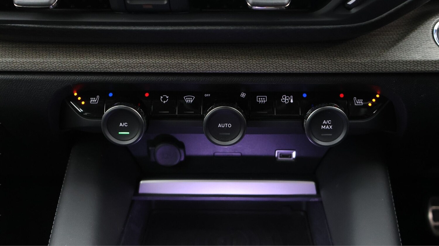 Used Citroen C5 X 2022 for sale - 77181829: Photo 12