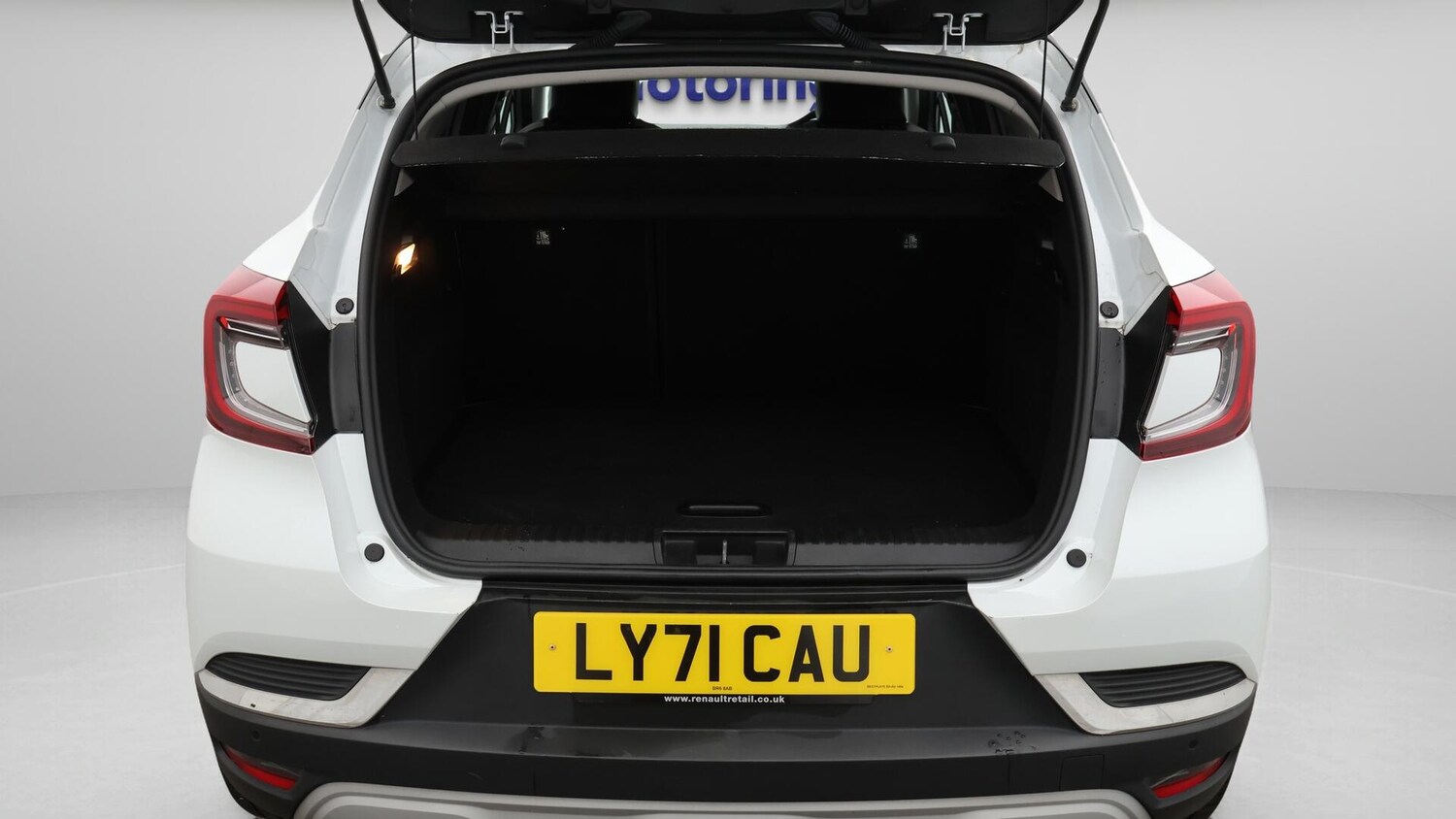 Used Renault Captur 2021 for sale - 76031399: Photo 18