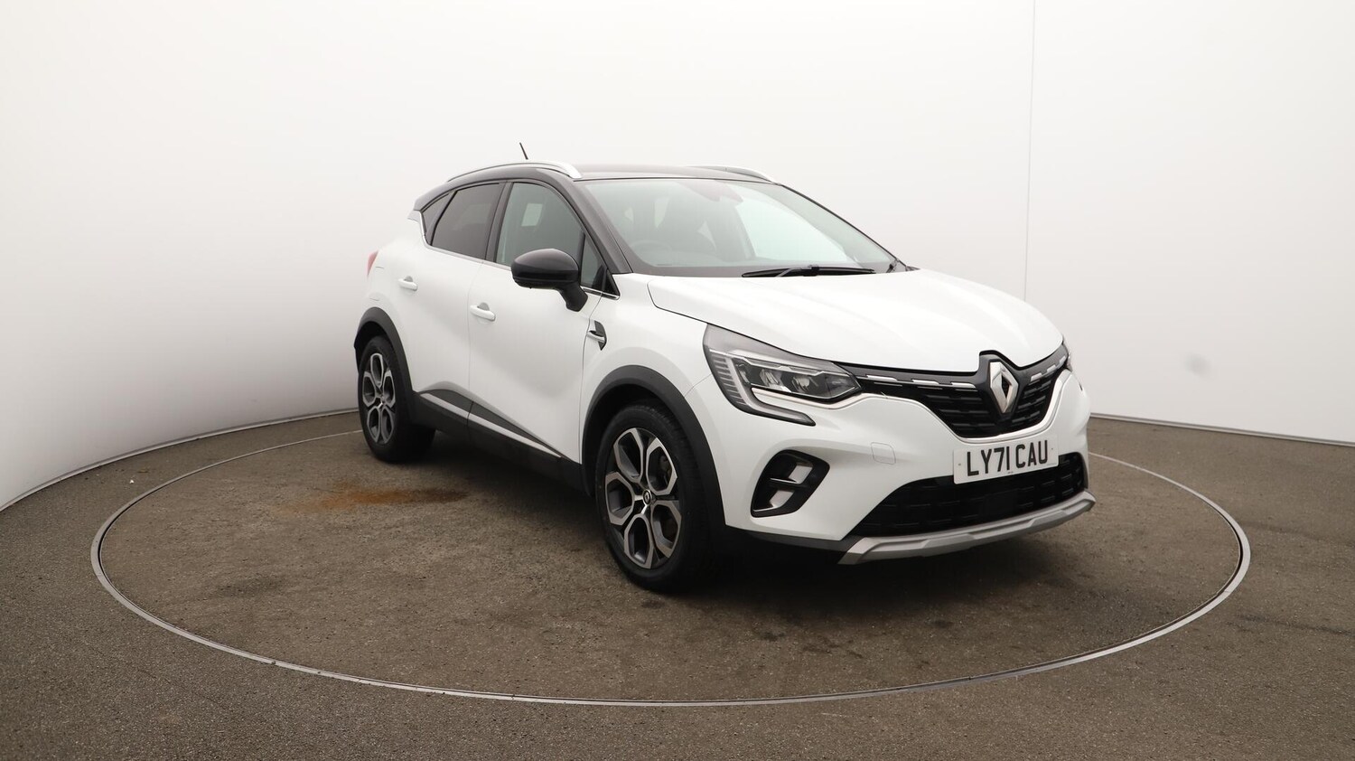 Used Renault Captur 2021 for sale - 76031399: Photo 43
