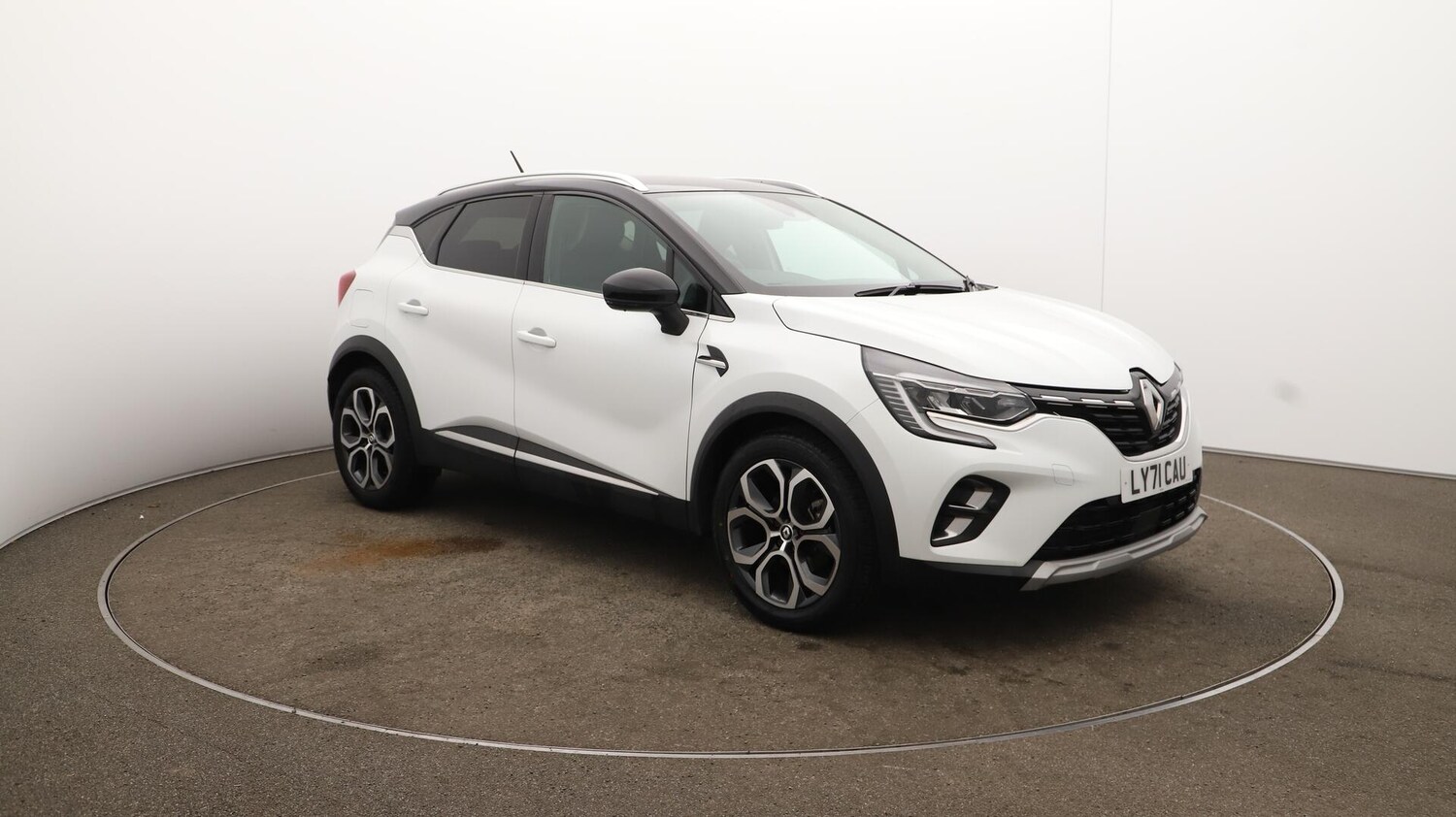 Used Renault Captur 2021 for sale - 76031399: Photo 44