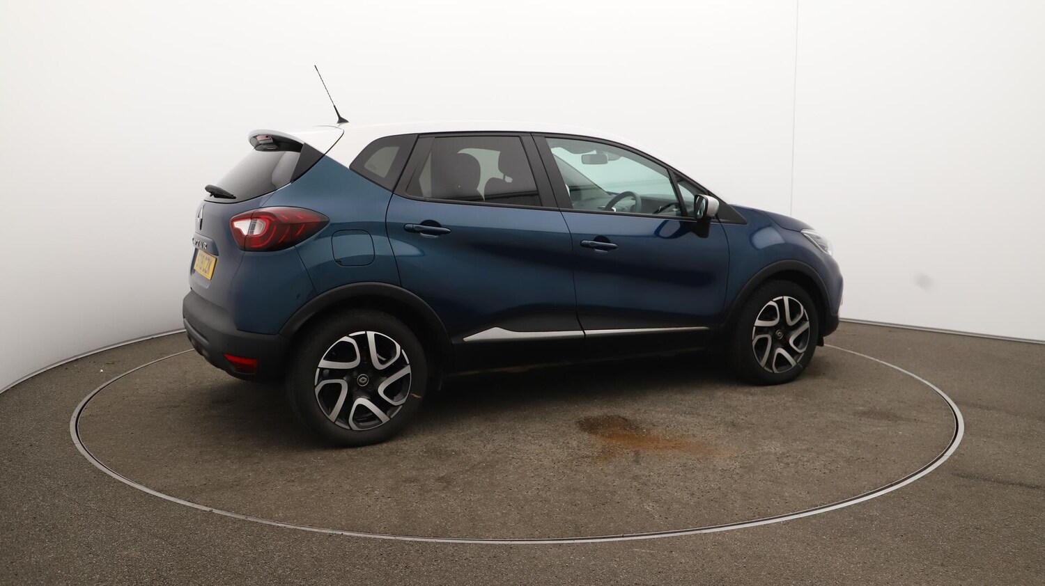 Used Renault Captur 2019 for sale - 76032070: Photo 44