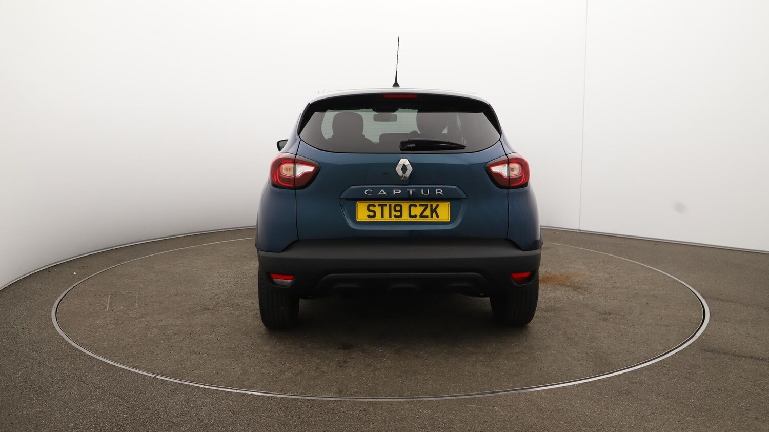 Used Renault Captur 2019 for sale - 76032070: Photo 59